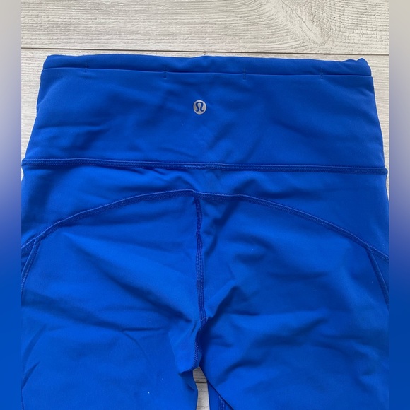 Lululemon Hit it 21" Crop Legging Cerulean Blue Women’s SZ 4 - Picture 6 of 9